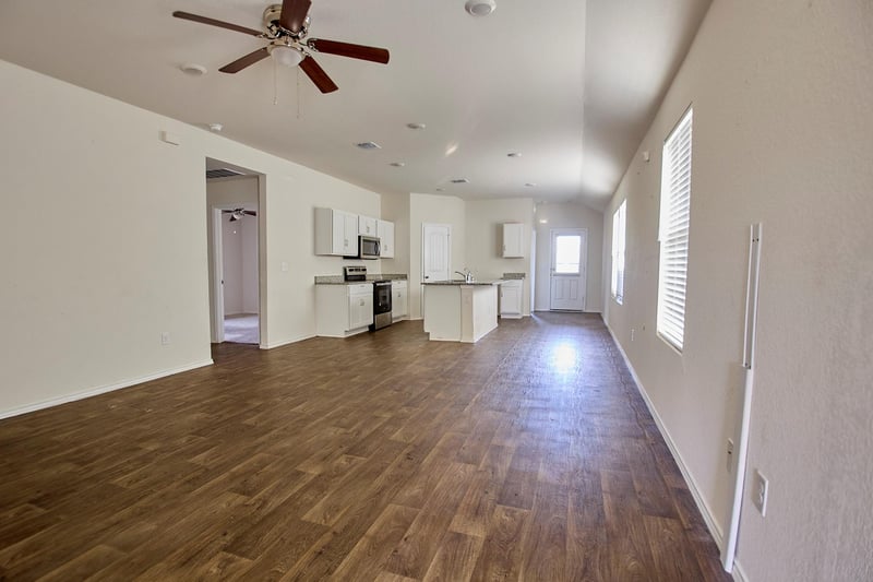 12008 Roving Ps, Elgin, TX 78621
