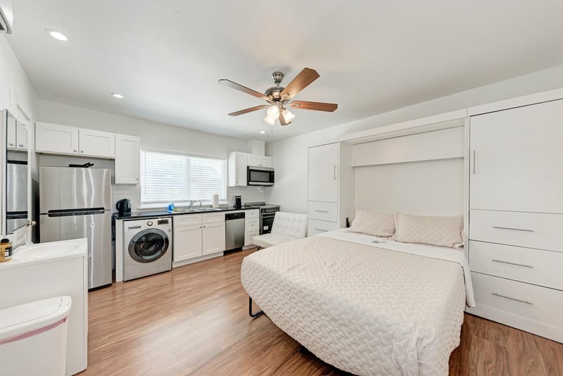 306 30th ST #205, Austin, TX 78705