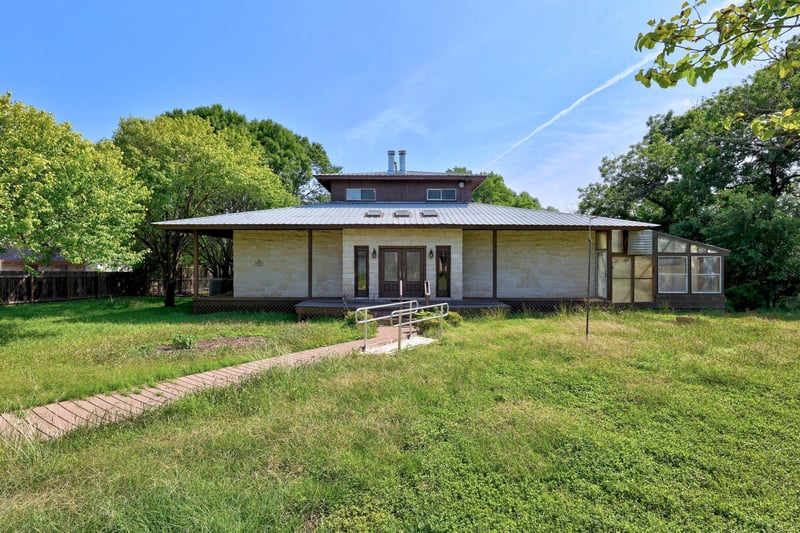 1001 Gabriel DR, Leander, TX 78641