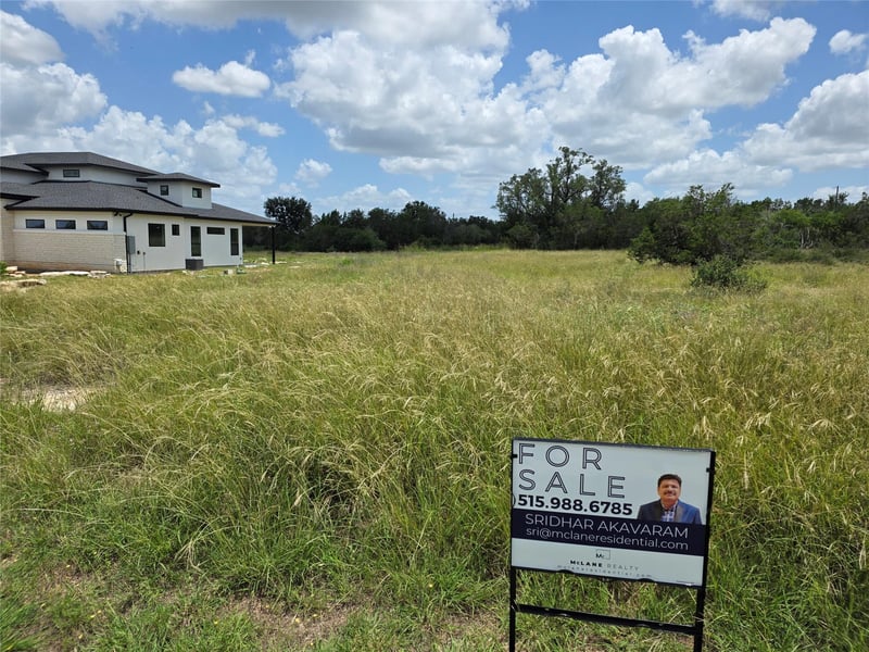 241 Spicewood Trails DR, Spicewood, TX 78669