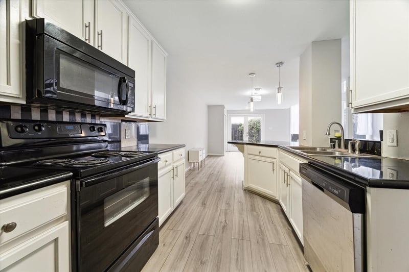 3300 Yorktown ST #13, Houston, TX 77056