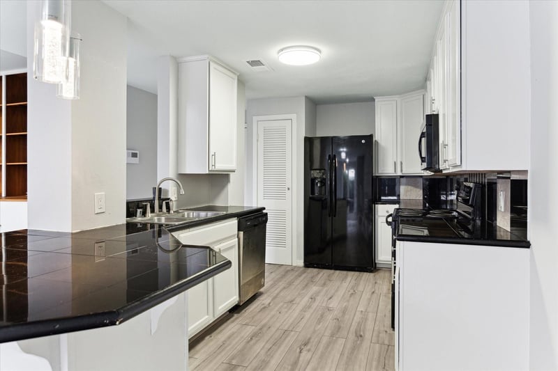 3300 Yorktown ST #13, Houston, TX 77056