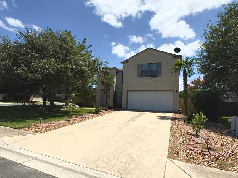 551 Abundance LN, Kyle, TX 78640