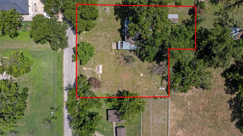 101 West Ave, Florence, TX 76527