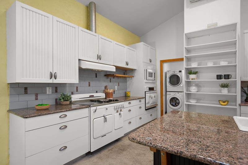 913 Taulbee LN, Austin, TX 78757