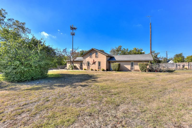118 Oak Ridge CIR, Georgetown, TX 78628