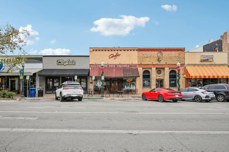 1225 Wild Leaf Way, San Marcos, TX 78666