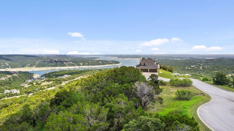 17933 Ranchland Hills VIS, Jonestown, TX 78645