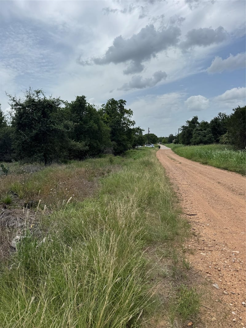 Lot 687 Kawainui LN, Bastrop, TX 78602