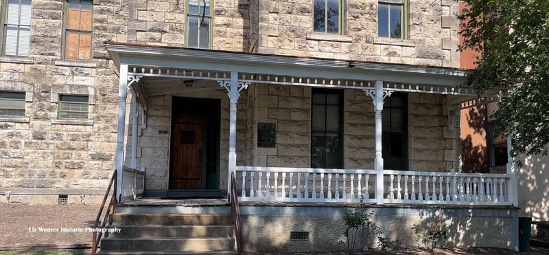 102 3rd ST, Georgetown, TX 78626