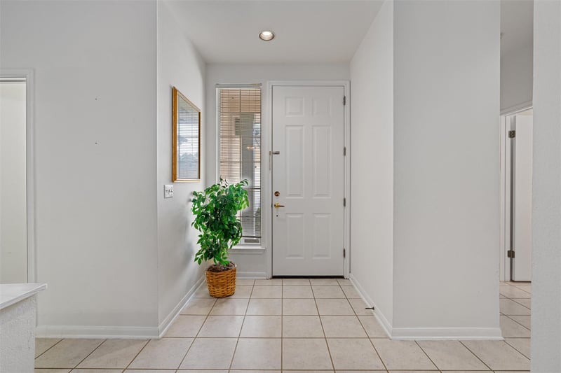 121 Larkspur LN, Georgetown, TX 78633