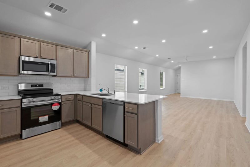 141 Hatari TRL, Jarrell, TX 76537