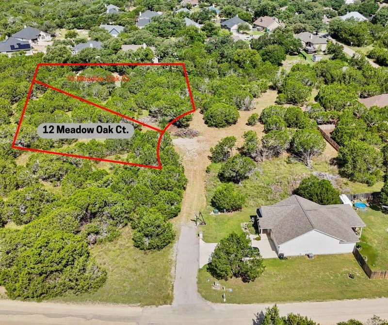 12 Meadow Oak CT, Wimberley, TX 78676