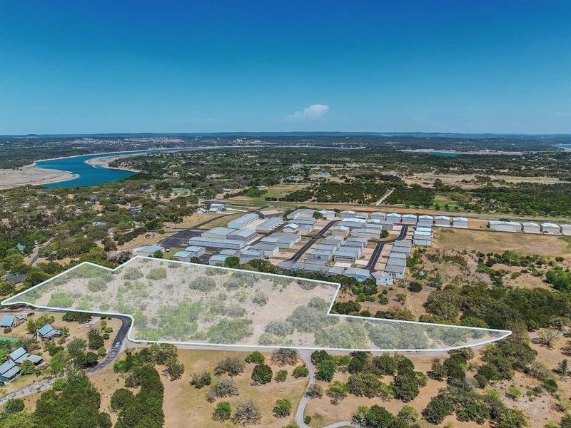 200 Soda Creek RD, Spicewood, TX 78669