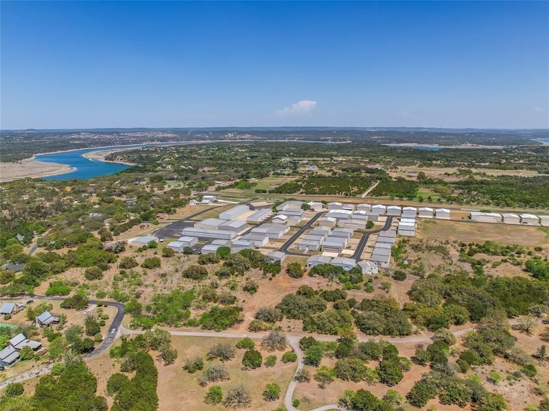 200 Soda Creek RD, Spicewood, TX 78669