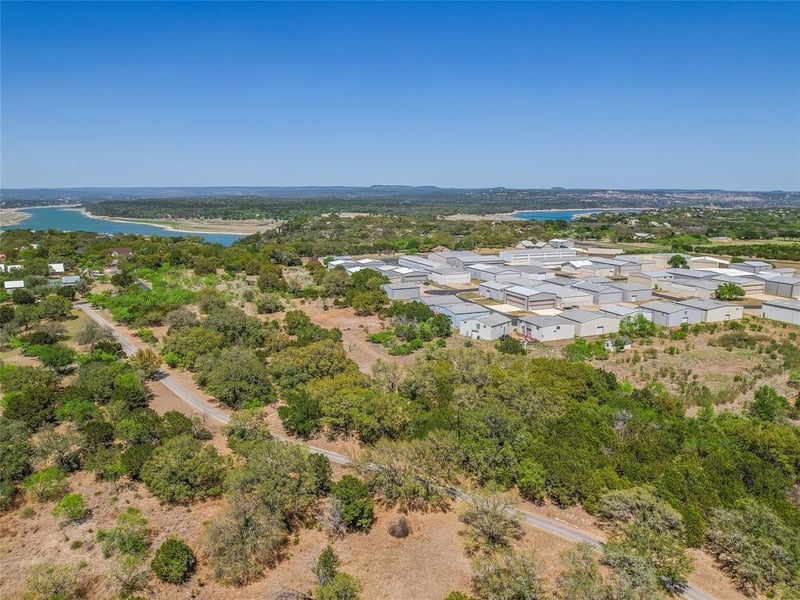 200 Soda Creek RD, Spicewood, TX 78669