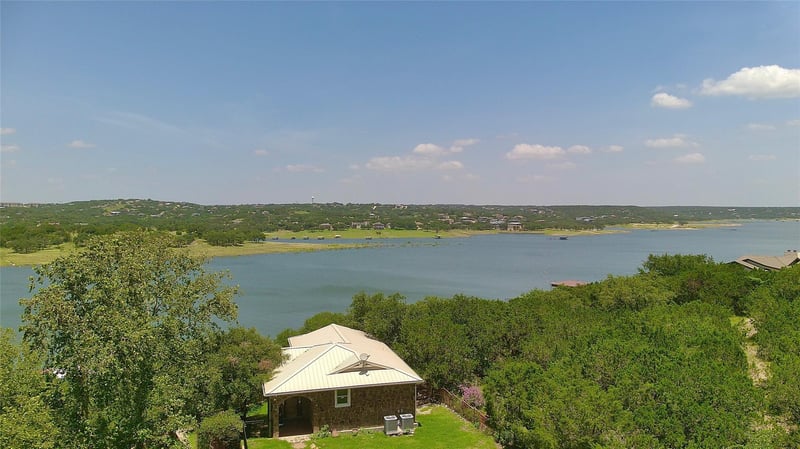 20700 Lakeshore DR, Spicewood, TX 78669