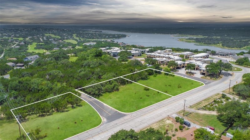 Dawn DR, Lago Vista, TX 78645