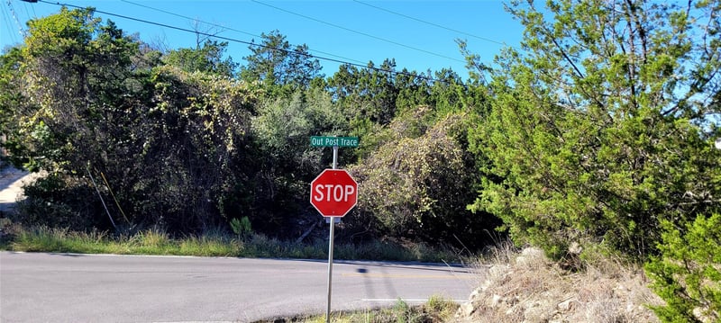 4400 Outpost TRCE, Lago Vista, TX 78645