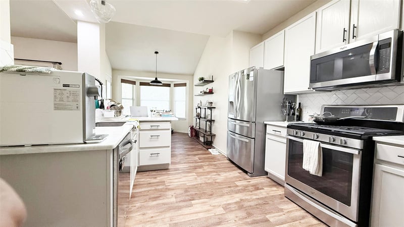 1310 Quicksilver ST, Round Rock, TX 78665
