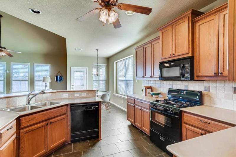 2409 Dovetail ST, Pflugerville, TX 78660