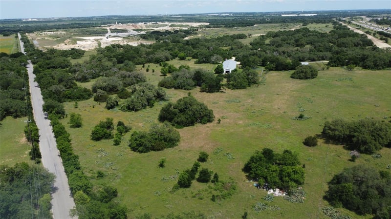 371-561 County Road 147, Georgetown, TX 78633