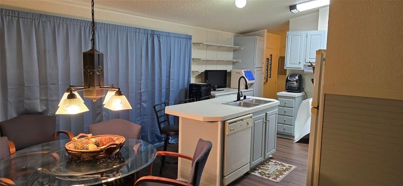2002 Citation DR, Del Valle, TX 78617
