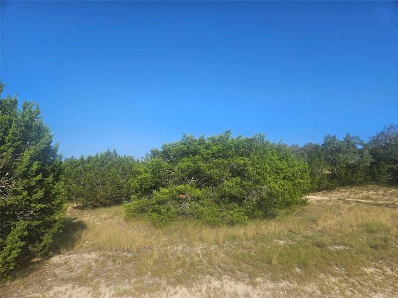 621 Deer Creek CIR, Dripping Springs, TX 78620