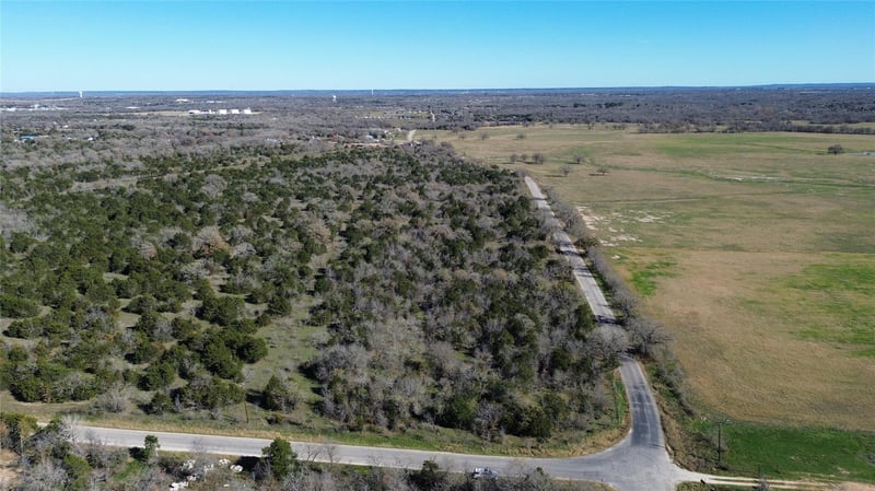 000 Gaines RD, Cedar Creek, TX 78612