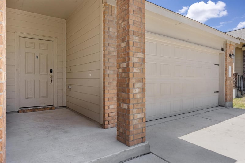 444 Druse LN, Jarrell, TX 76537