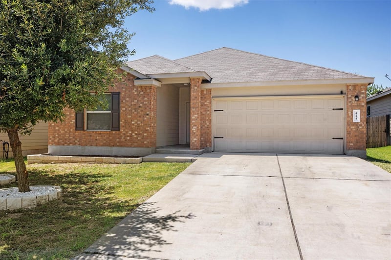 444 Druse LN, Jarrell, TX 76537