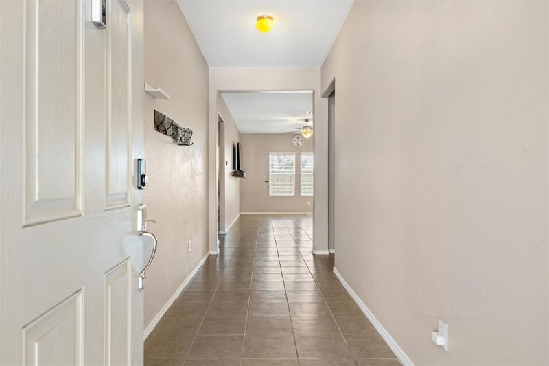 444 Druse LN, Jarrell, TX 76537