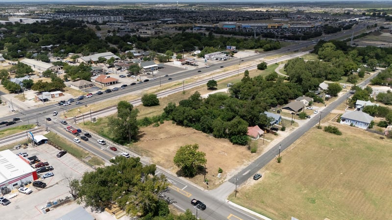 101 South ST, Leander, TX 78641