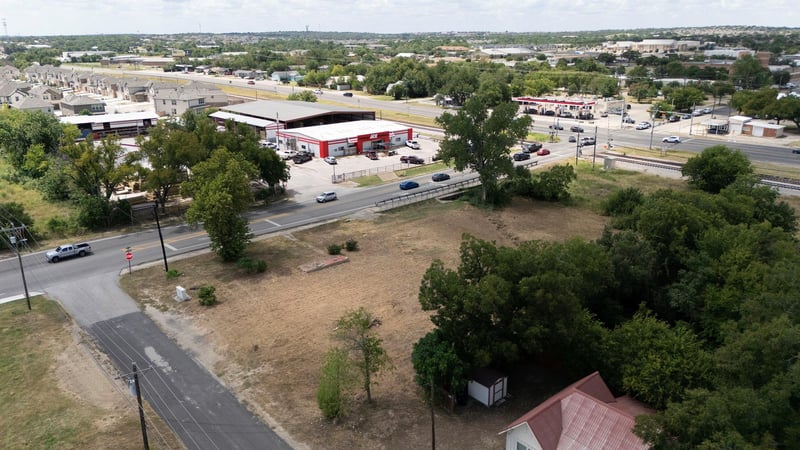 101 South ST, Leander, TX 78641