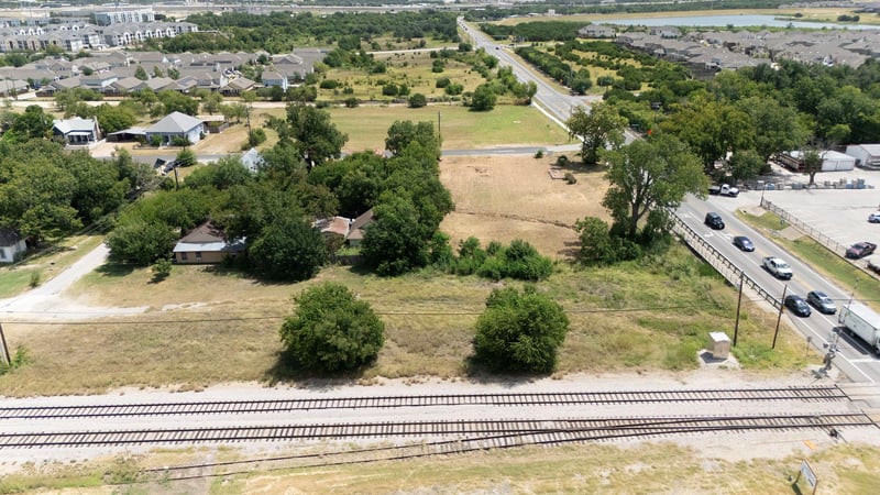 101 South ST, Leander, TX 78641