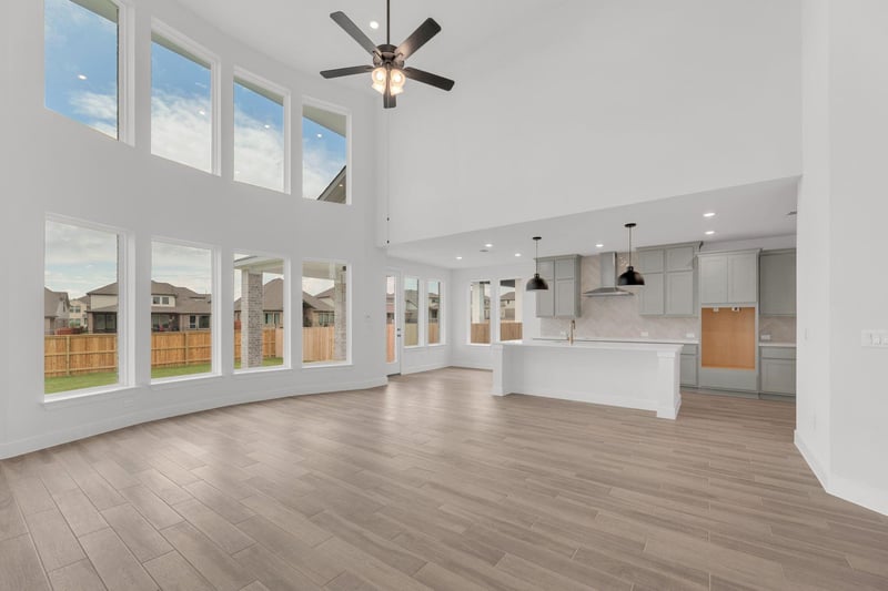173 Montecilo DR, Liberty Hill, TX 78642