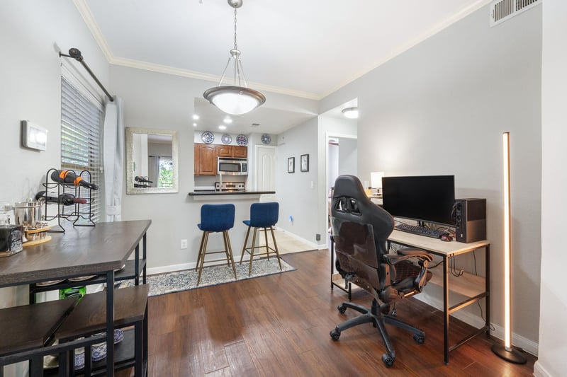 6000 Shepherd Mountain CV #613, Austin, TX 78730