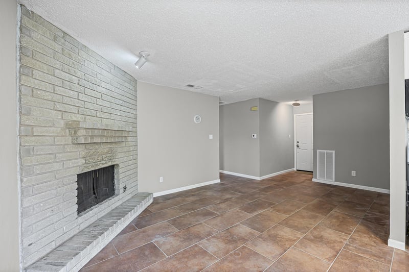 1206 Trace DR, Austin, TX 78745