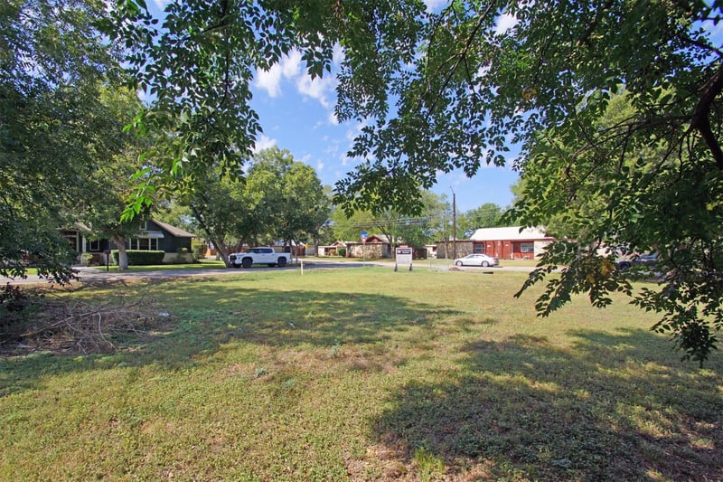 1507 Hart ST, Georgetown, TX 78626