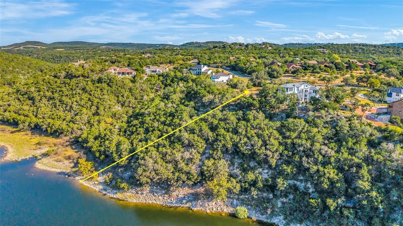 7216 Getaway DR, Jonestown, TX 78645