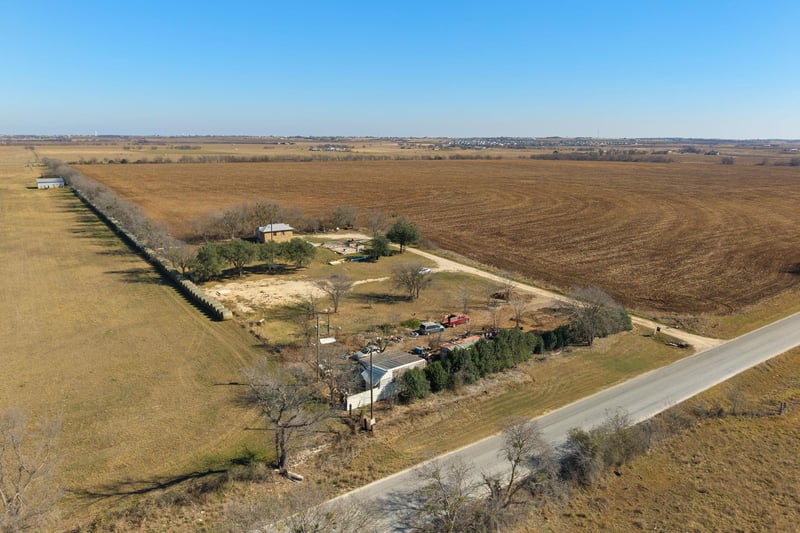 5100 County Road 234, Jarrell, TX 76537