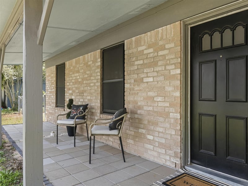 1037 Wilkes CIR, Smithville, TX 78957