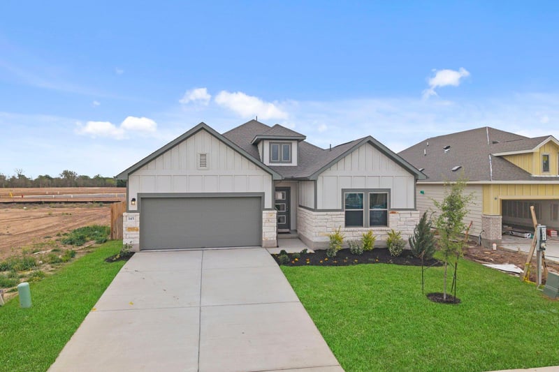 145 Ayres Horn, Cedar Creek, TX 78612