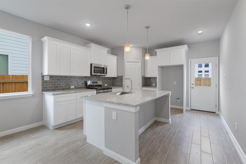 340 Stellar Wind DR, Georgetown, TX 78628