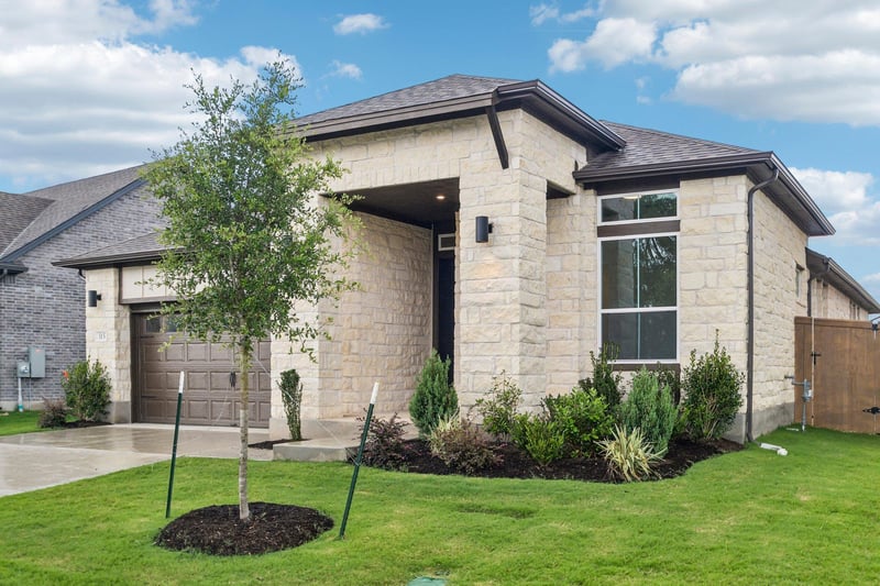 315 San Saba DR, Buda, TX 78610