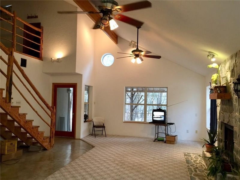 1850 Rainbow Ranch RD, Wimberley, TX 78676