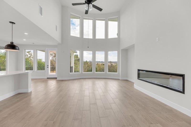 168 Montecilo DR, Liberty Hill, TX 78642