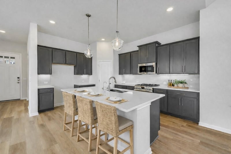 8515 Dongan DR, Austin, TX 78744