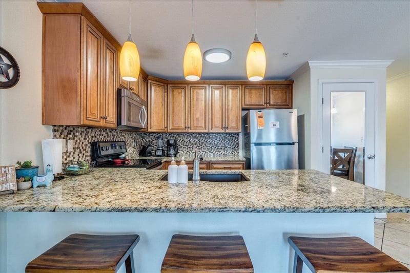 730 Mather ST #L 303, New Braunfels, TX 78130