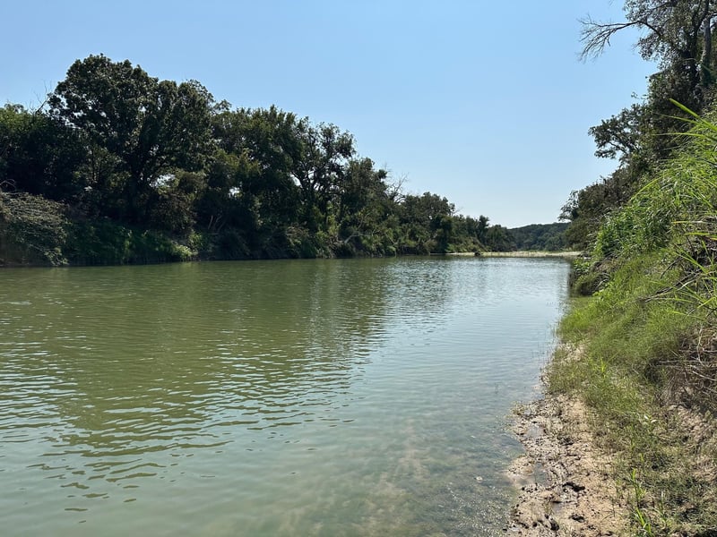 105 Winding River RD, Kempner, TX 76539